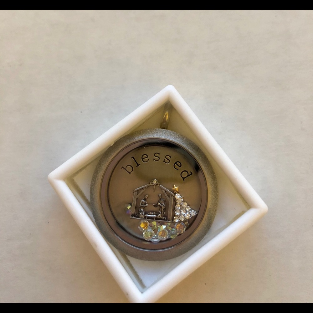Origami Owl Christmas locket set